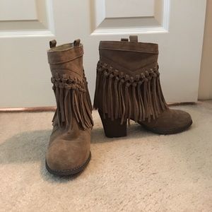 Sbicca Vintage Collection booties